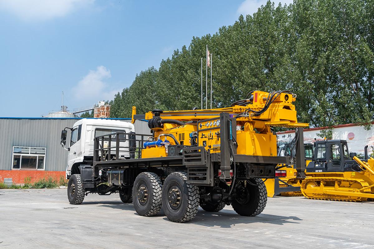 Truck-mounted fully hydraulic NQ core drilling rig